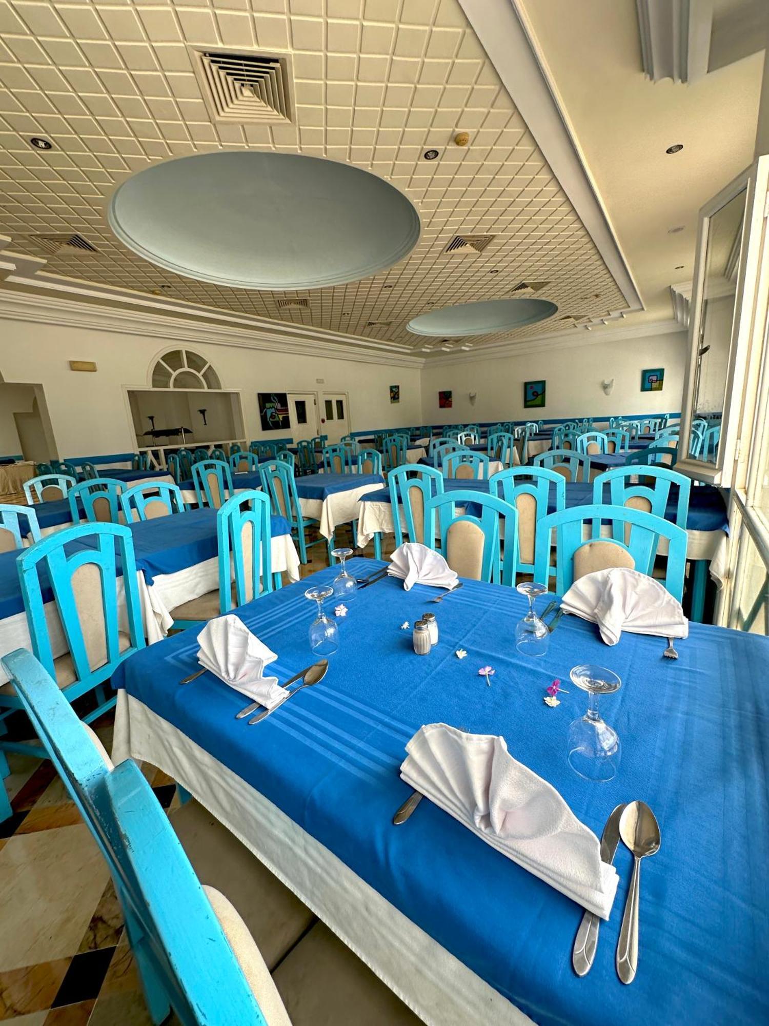 Golf Hotel