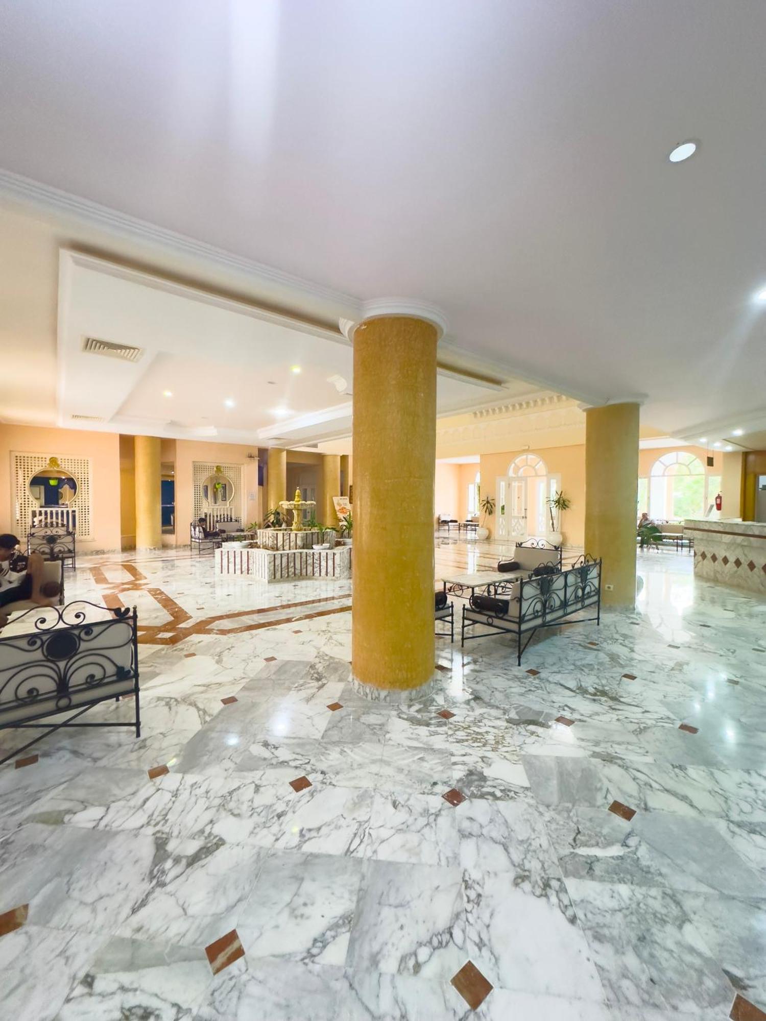 Golf Hotel 3*